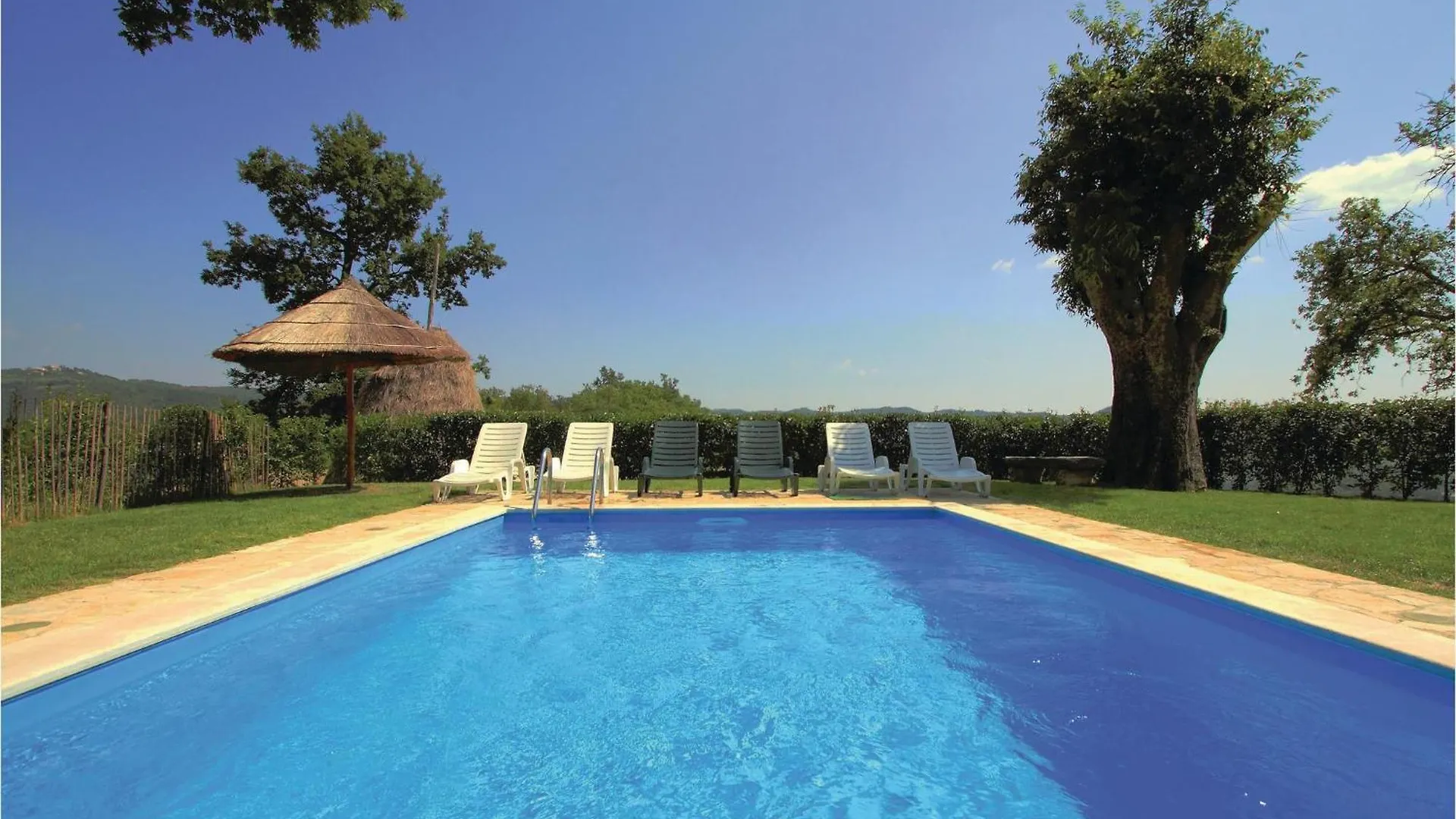 Holiday home 3 Bedroom Stunning Home In Frki Juradi