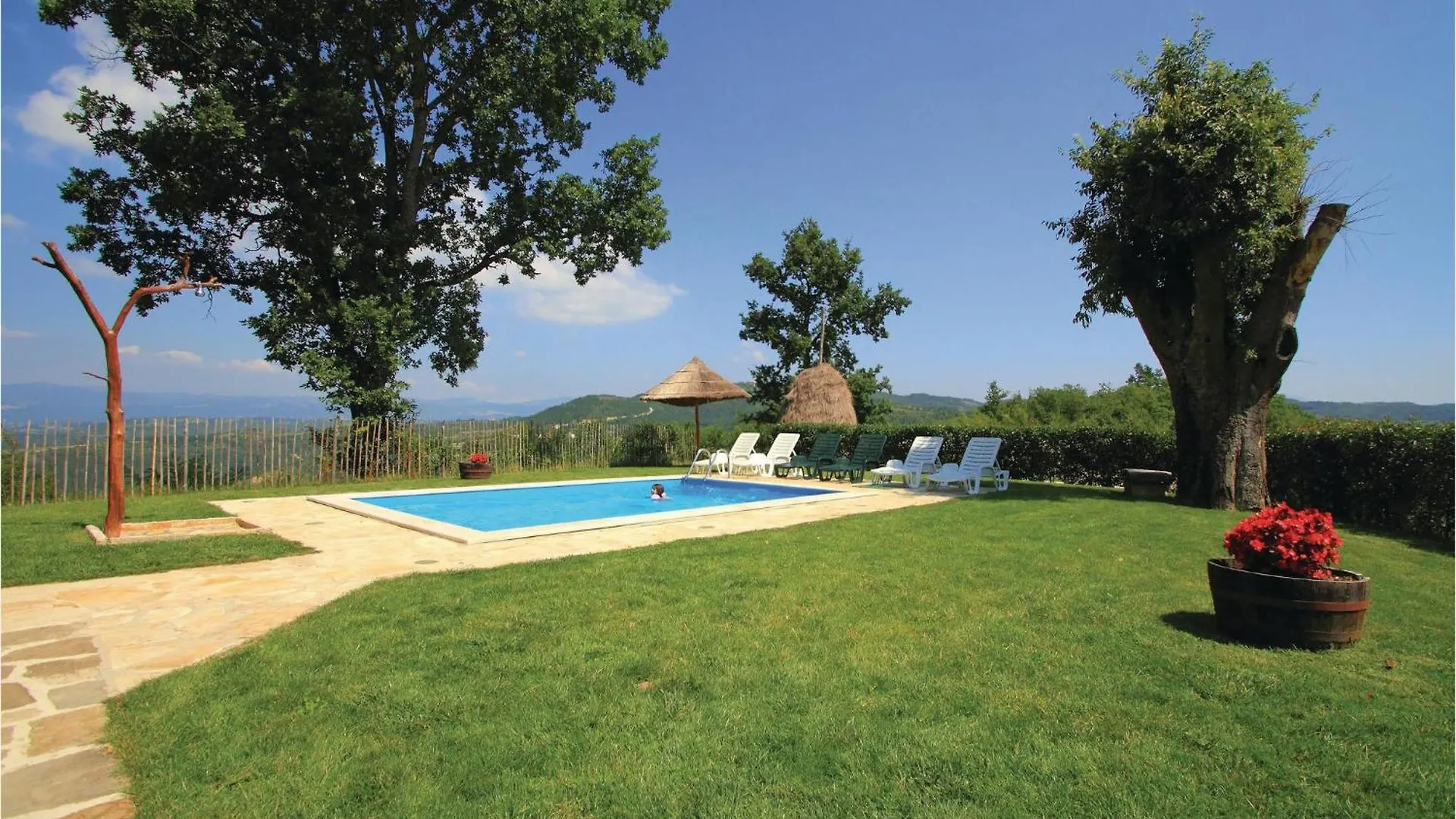Holiday home 3 Bedroom Stunning Home In Frki Juradi